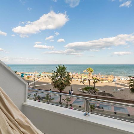 Roca Chica A Apartamento Adc Torremolinos Bagian luar foto