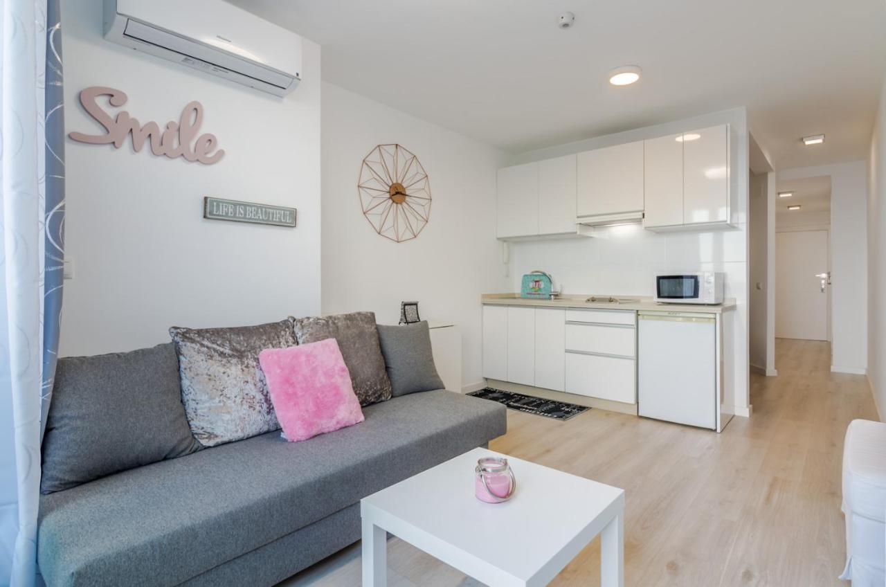 Roca Chica A Apartamento Adc Torremolinos Bagian luar foto